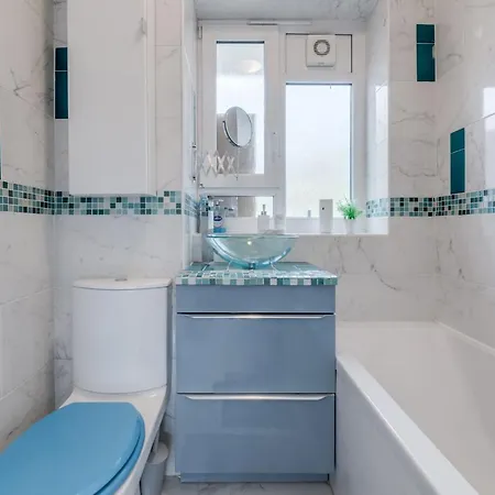 Deluxe 1 Bed Apartment - Battersea, Nine Elms & Vauxhall Londres Extérieur photo